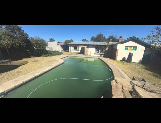 3 BEDROOM HOUSE FOR SALE IN WITPOORTJIE